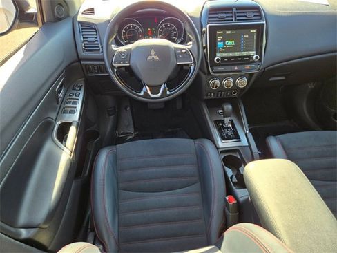 Used 2024 Mitsubishi Outlander Sport ES image 15