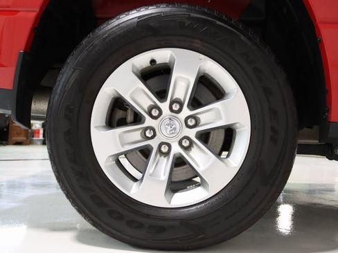 Used 2024 RAM 1500 Laramie image 79