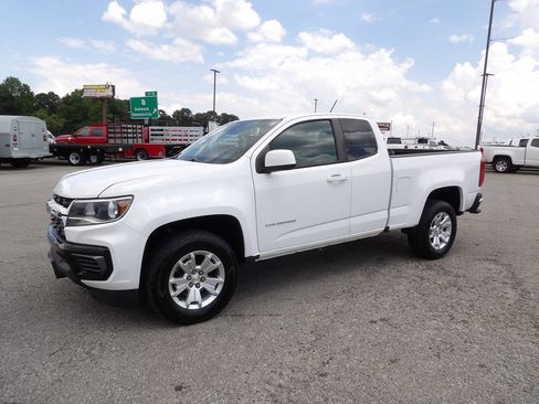 Used 2021 Chevrolet Colorado LT w/ Fleet Safety Package RWD image 3