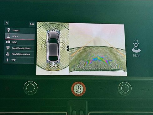 New 2026 Porsche Macan Turbo image 19