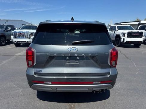 Used 2025 Hyundai Palisade SEL FWD image 4