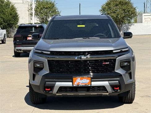 New 2026 Chevrolet Traverse Z71 w/ Driver Confidence Package image 8