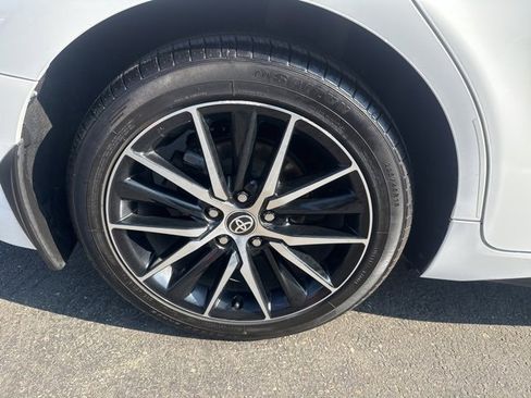 Used 2021 Toyota Camry SE image 27