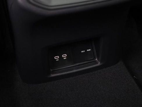 New 2026 Volkswagen Atlas Cross Sport SEL image 24