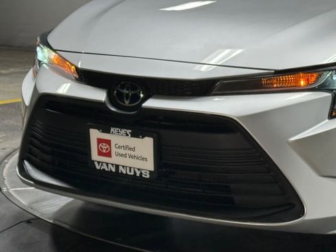 Certified 2024 Toyota Corolla LE FWD image 9