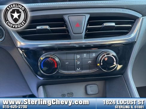 Used 2024 Buick Encore GX Sport Touring image 18