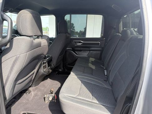 Used 2025 RAM 1500 Big Horn AWD/4WD image 4