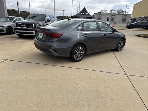 Certified 2024 Kia Forte LXS w/ LXS Technology Package image 14