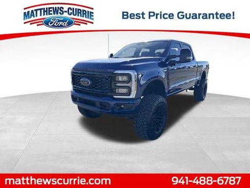 New 2026 Ford F250 Lariat w/ Black Appearance Package image 7