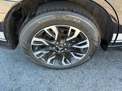 Used 2018 Mitsubishi Outlander SEL AWD/4WD image 31