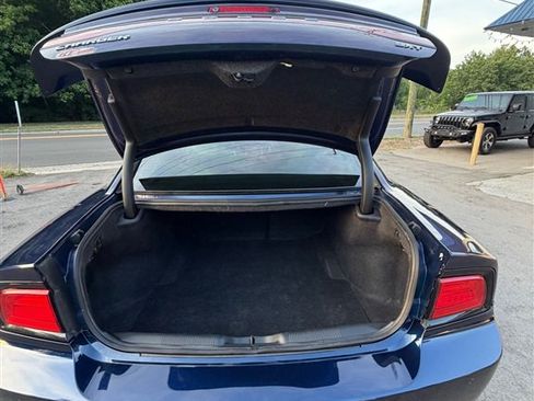 Used 2014 Dodge Charger SXT w/ Driver Confidence Group (AJG) RWD image 14