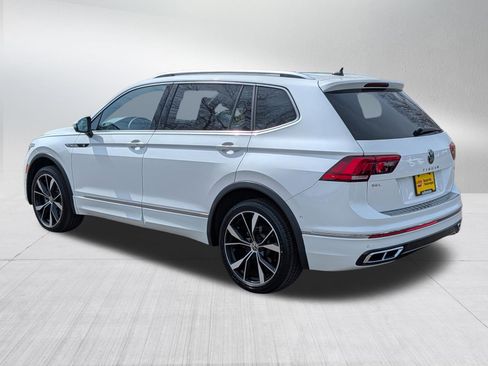 Certified 2022 Volkswagen Tiguan SEL R-Line AWD/4WD image 5