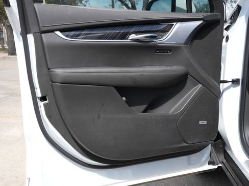 New 2025 Cadillac XT6 Premium Luxury w/ Technology Package image 19