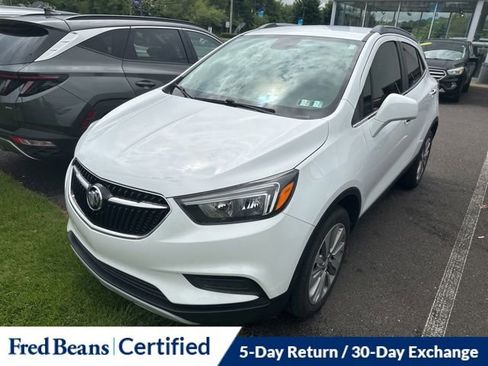 Used 2020 Buick Encore Preferred w/ Safety Package FWD image 2