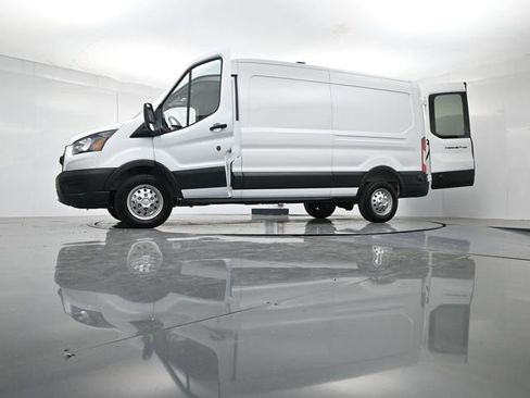 New 2026 Ford Transit 250 148 Medium Roof RWD image 52