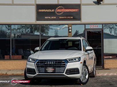 Used 2018 Audi Q5 2.0T Premium Plus w/ Premium Plus Package