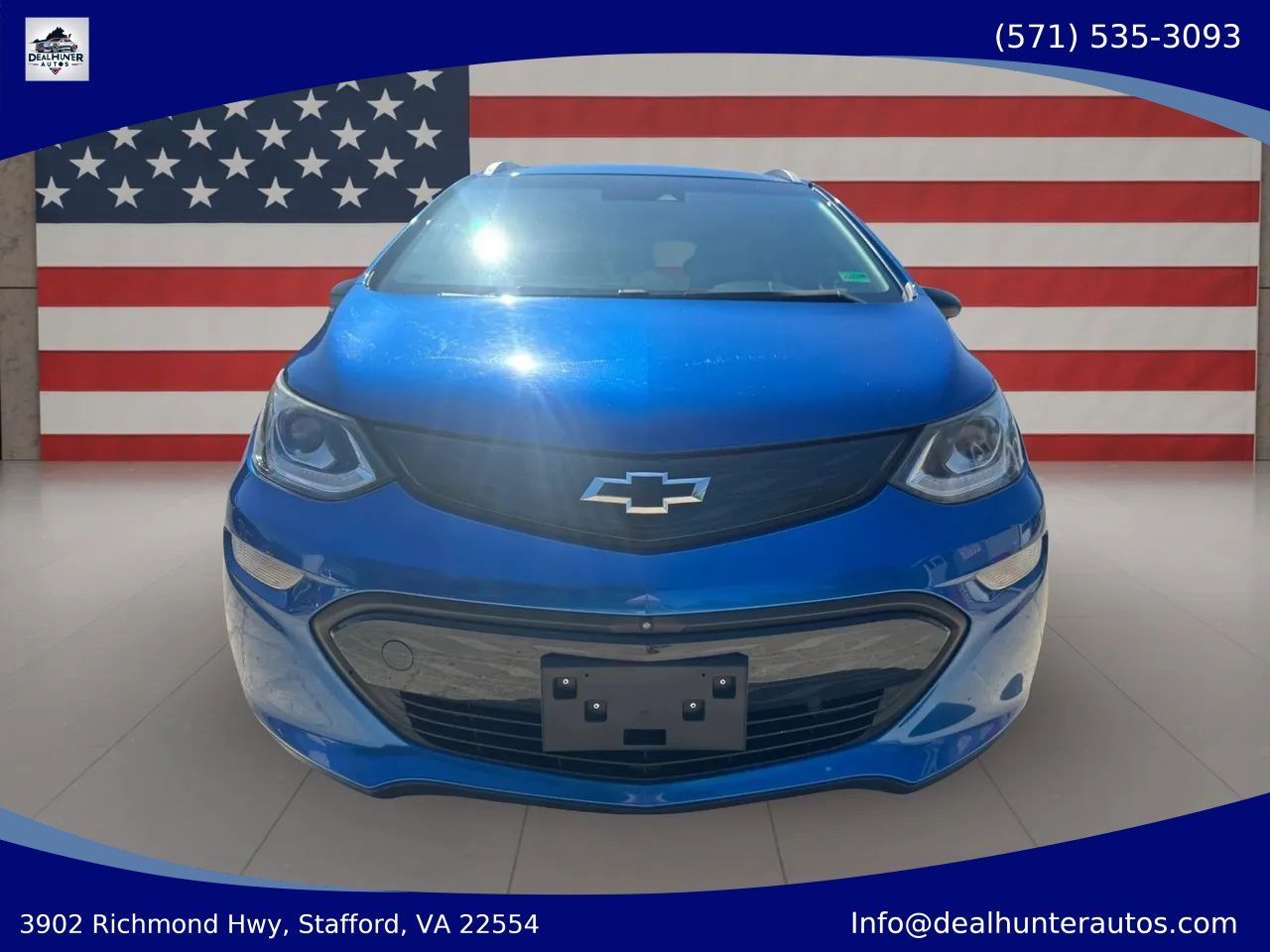 Used 2017 Chevrolet Bolt Premier w/ Driver Confidence II Package FWD image 2