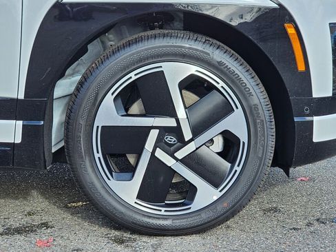 New 2026 Hyundai Ioniq 9 Limited image 9