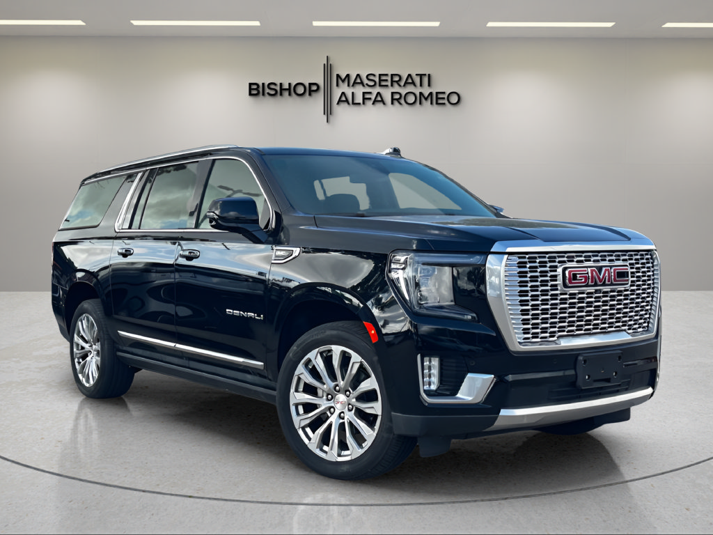 Used 2024 GMC Yukon XL Denali w/ Max Trailering Package AWD/4WD image 1