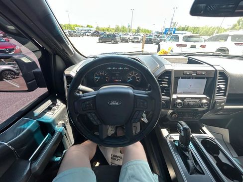 Used 2018 Ford F150 XLT w/ Equipment Group 302A Luxury AWD/4WD image 29