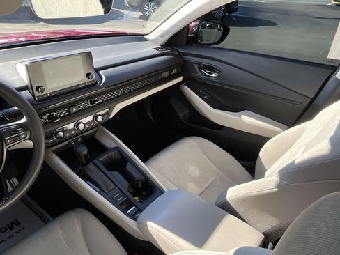 Used 2023 Honda Accord EX image 28