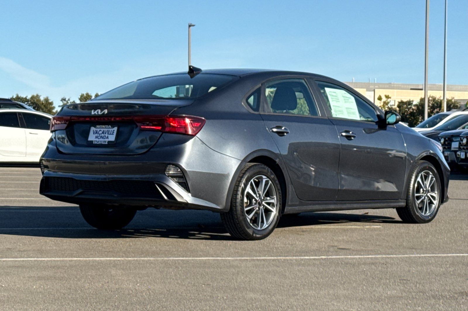 Used 2024 Kia Forte LXS FWD image 4