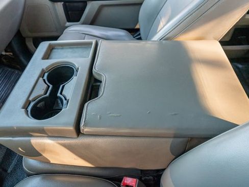 Used 2022 Ford F250 XL w/ Power Equipment Group image 30