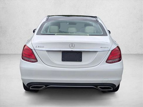 Used 2015 Mercedes-Benz C 300 4MATIC Sedan image 6