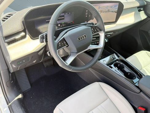 New 2026 Audi Q3 quattro 2.0T image 4