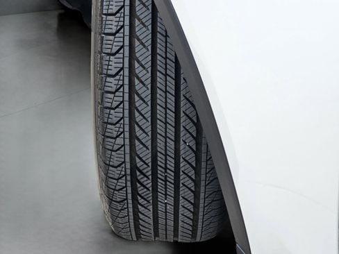 Certified 2026 Mercedes-Benz GLC 300 image 29