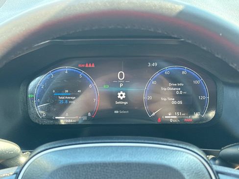 Used 2024 Toyota RAV4 Limited w/ Advanced Technology Package AWD/4WD image 18