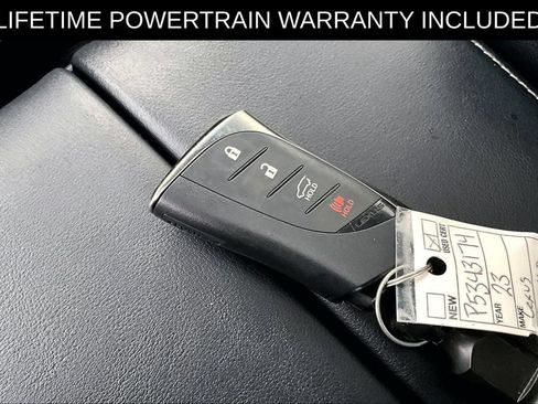 Used 2023 Lexus GX 460 Premium w/ Accessory Package AWD/4WD image 13