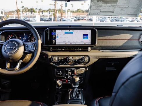 New 2026 Jeep Gladiator Rubicon image 14