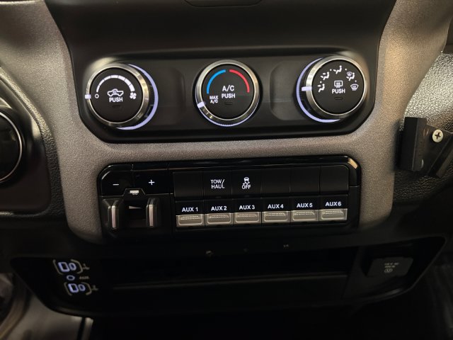 Used 2022 RAM 2500 Tradesman AWD/4WD image 20