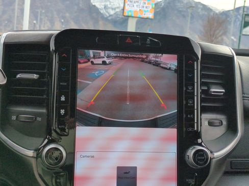 Used 2025 RAM 2500 Laramie image 27