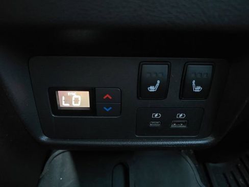 Used 2023 Nissan Rogue Platinum w/ Platinum Premium Package image 26