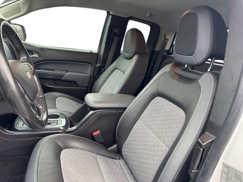 Used 2016 Chevrolet Colorado Z71 image 9