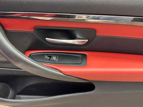 Used 2020 BMW M4 Coupe w/ Competition Package image 12