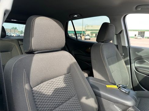 Used 2019 GMC Terrain SLE w/ Driver Convenience Package FWD image 32