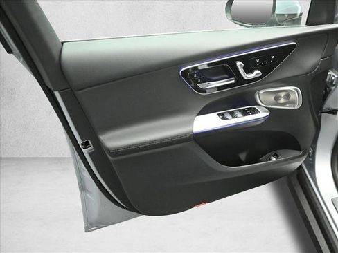 New 2026 Mercedes-Benz GLC 300 4MATIC image 19