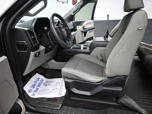 Used 2015 Ford F150 XL w/ Equipment Group 101A Mid AWD/4WD image 26