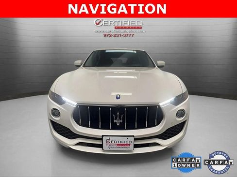 Used 2021 Maserati Levante image 2