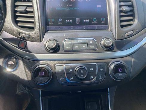 Used 2018 Chevrolet Impala LT w/ LT Convenience Package image 23