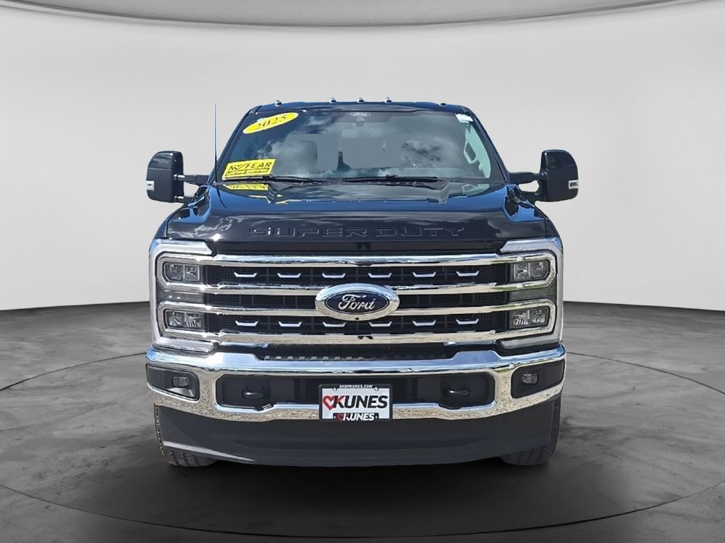Used 2025 Ford F250 Lariat AWD/4WD image 13