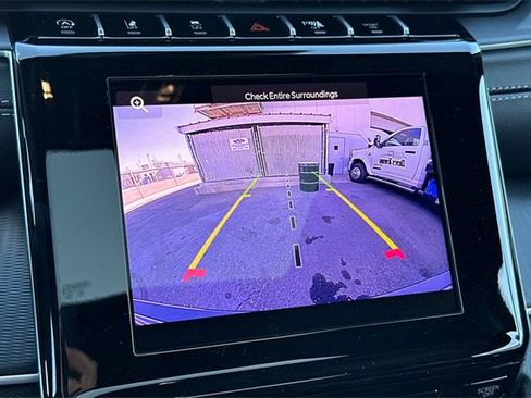 New 2025 Jeep Grand Cherokee Laredo X image 3