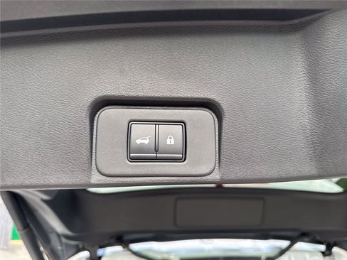 Used 2025 Nissan Rogue SV w/ Rock Creek Premium Package AWD/4WD image 32