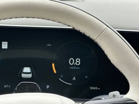 New 2025 Hyundai Santa Fe Calligraphy image 14