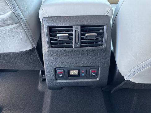 New 2026 Mitsubishi Outlander SEL FWD image 26