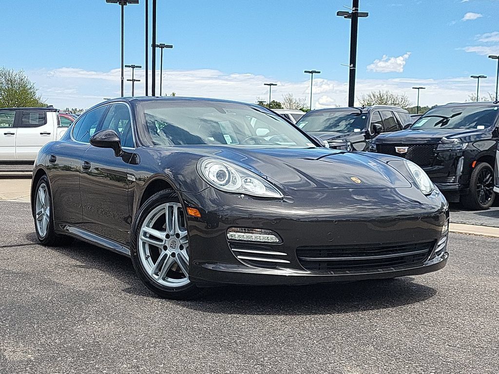 Used 2012 Porsche Panamera 4S image 2