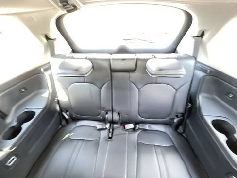 Certified 2025 Honda Pilot Elite image 16